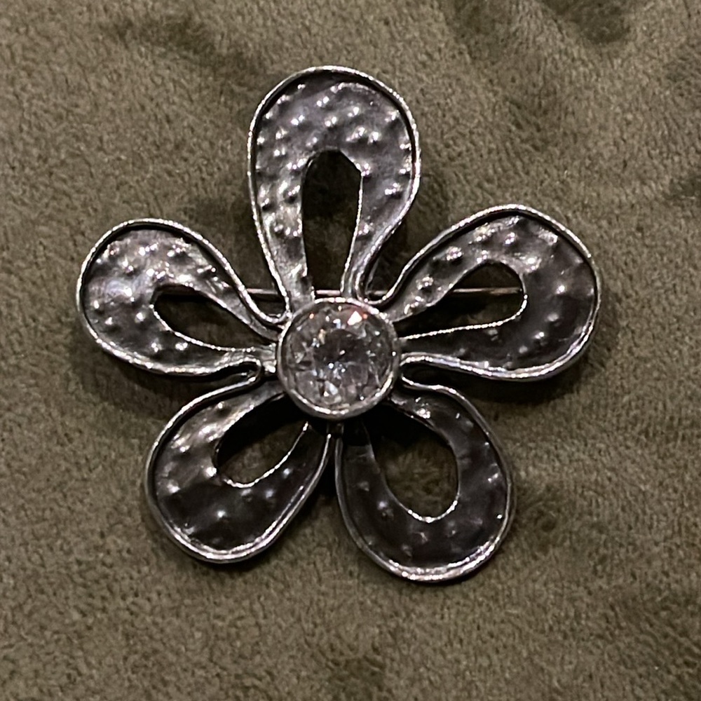 SILPADA FLOWER PENDANT/BROOCH